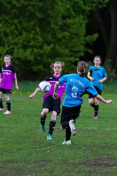 Bild 5 - D-Juniorinnen MTSV Olympia Neumnster - FSC Kaltenkirchen : Ergebnis: 0:2